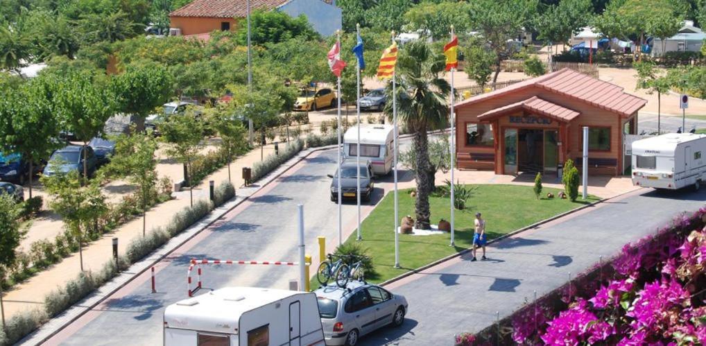 Kampaoh Blanes Otel Dış mekan fotoğraf